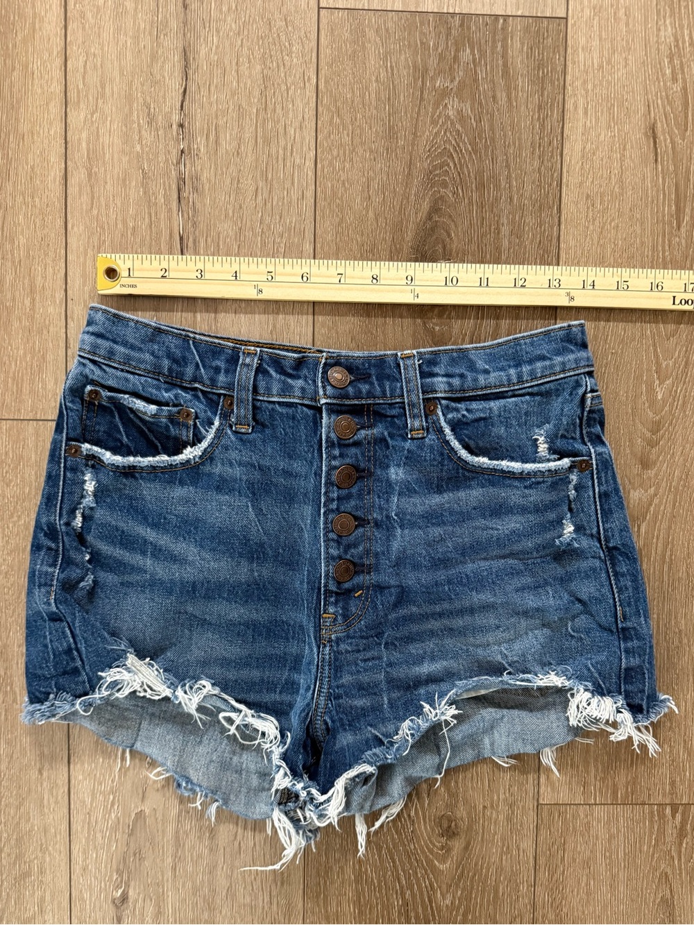 Abercrombie & Fitch High-Rise Distressed Denim Shorts - Blue - Picture 6 of 8